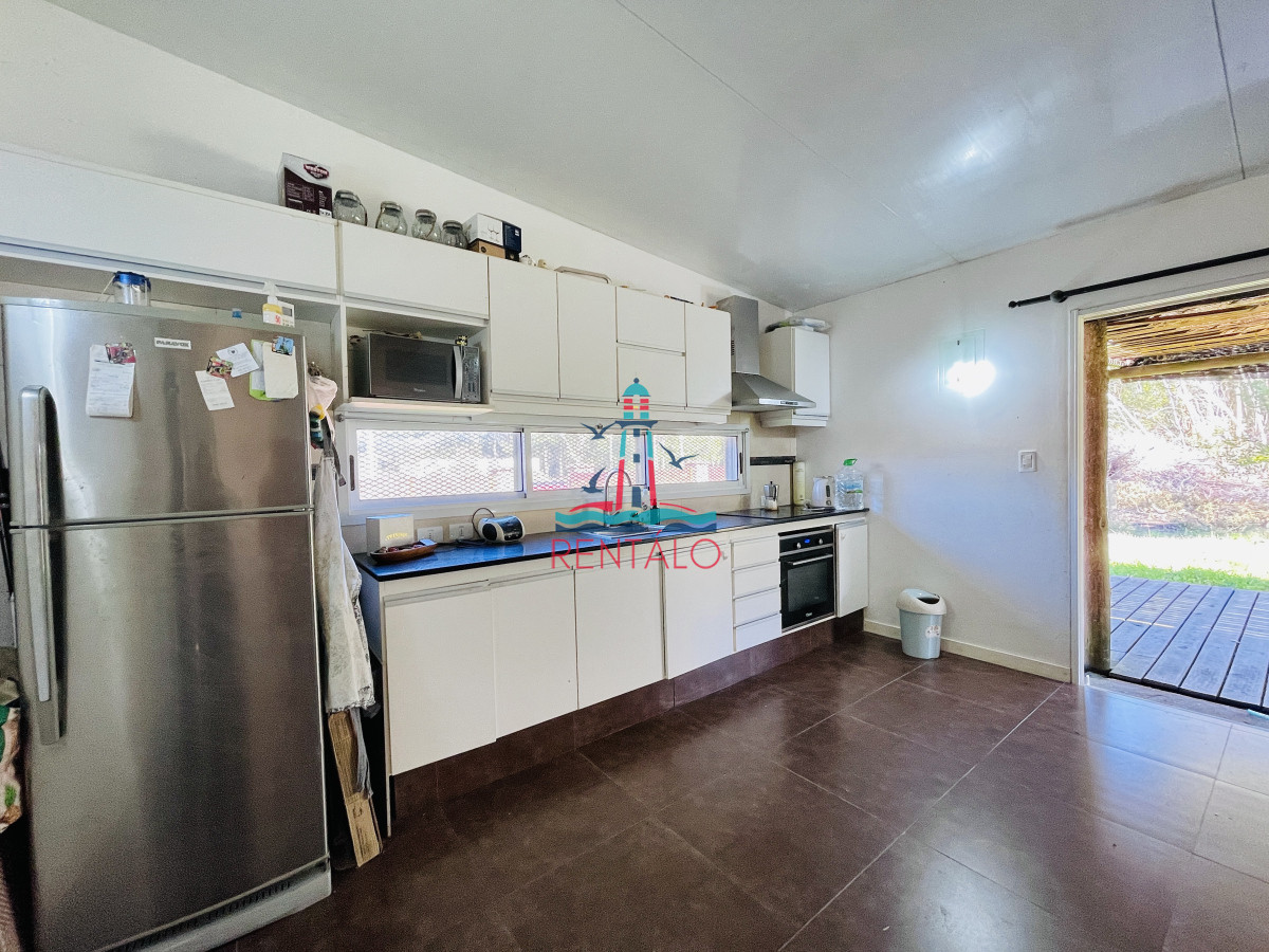 Casa ID.421 - Casa de 2 dormitorios con piscina en Sauce de Portezuelo a 200 metros del Mar