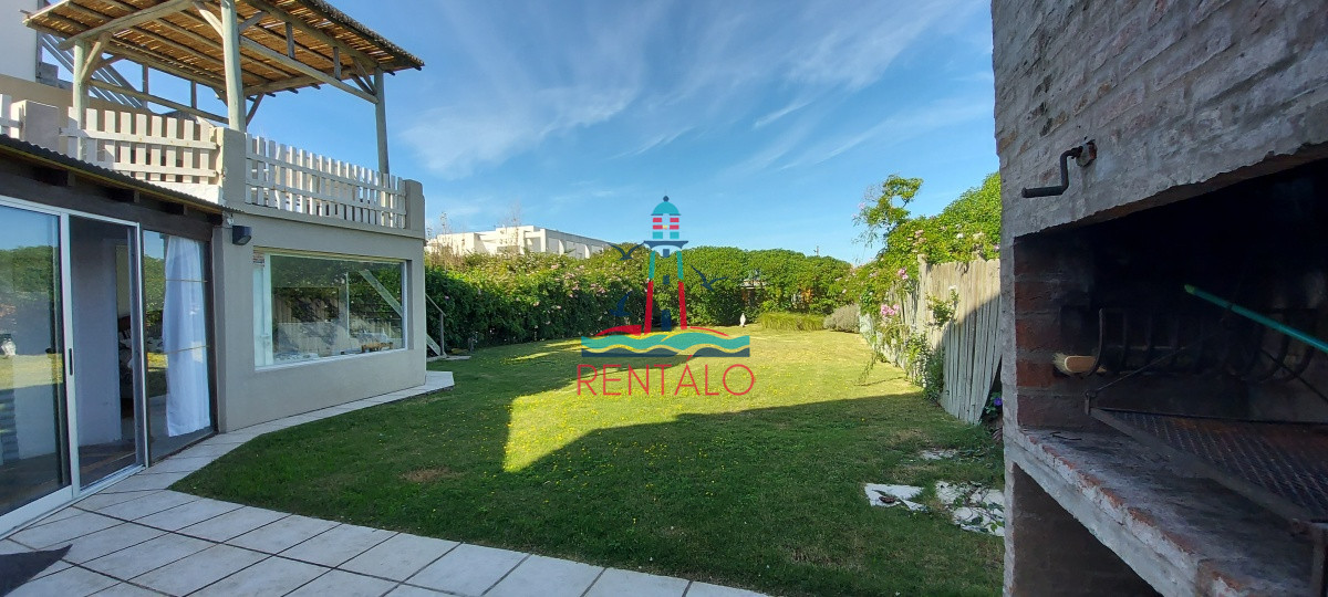 Casa ID.248 - Casa de 4 Dormitorios en Montoya, La Barra Punta del Este