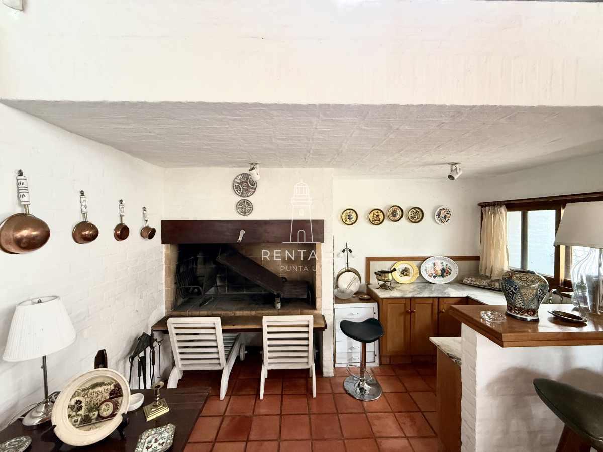 Casa ID.722 - Alquiler de casa temporal en Punta del este de 3 dormitorios en playa mansa, Punta del Este