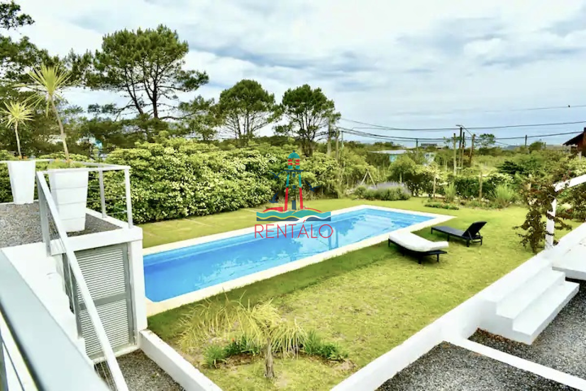 Casa ID.506 - Casa en alquiler en Manantiales punta del este 4 dormitorios con piscina