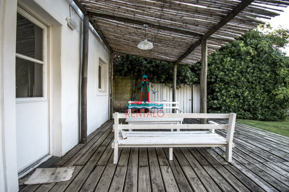 Casa ID.247 - Casa de 4 Dormitorios con Piscina y Parrillero en Montoya, La Barra