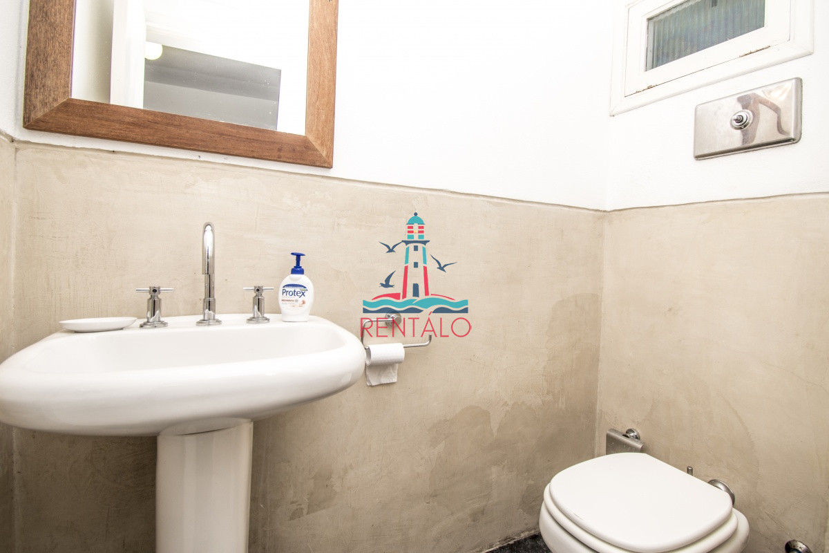 Casa ID.247 - Casa de 4 Dormitorios con Piscina y Parrillero en Montoya, La Barra