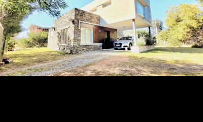 Casa en venta Punta del Este 5 dormitorios