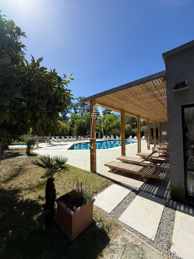 Apartamento ID.1204 - Alquiler anual o invernal de Apartamento Dúplex con Parrillero propio en Rincón del Indio