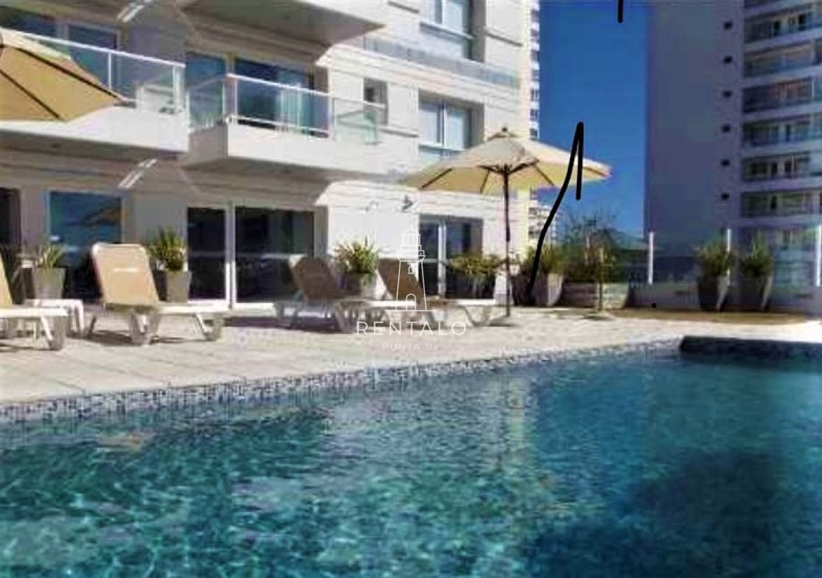 Apartamento ID.942 - Venta de apartamento de 2 Dormitorios en el corazón de la Península, Torre con servicios