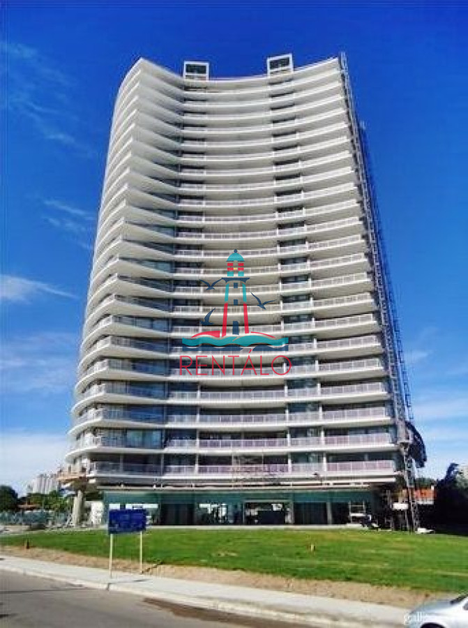 Apartamento ID.85 - Alquiler temporal de apartamento de dos dormitorios con dos baños en Playa Mansa, Punta del Este