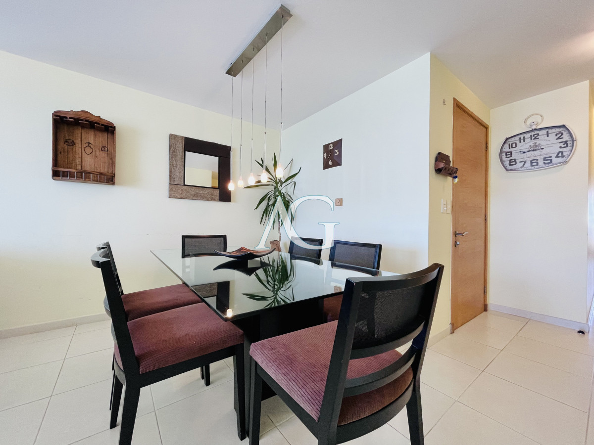 Apartamento ID.191 - Excelente Apartamento de 2 Dormitorios con Vista al Mar, Playa Mansa