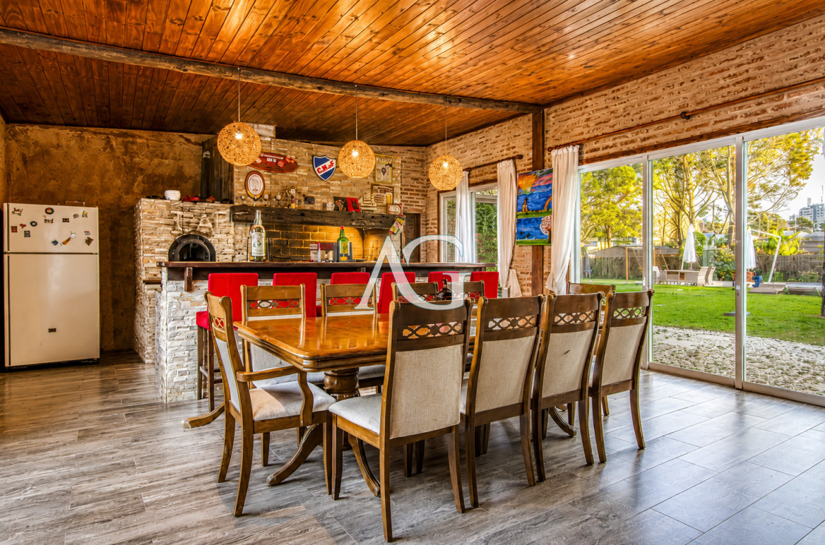 Casa ID.773 - Excelente Casa de 5 Dormitorios en Barrio Privado La Arbolada, Punta del Este