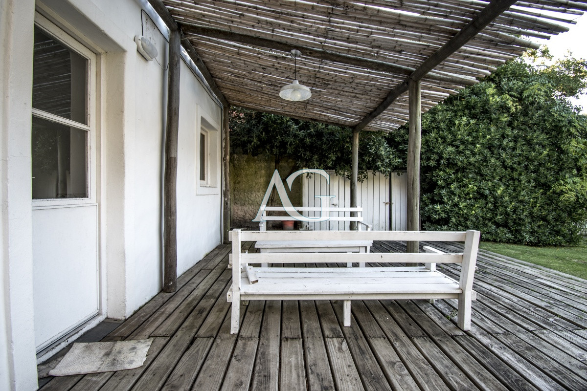 Casa ID.482 - Excelente Casa de 4 Dormitorios con Piscina y Parrillero en Montoya, La Barra