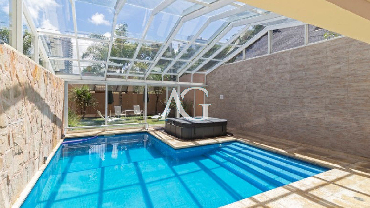 Apartamento ID.444 - Moderno Apartamento de 3 Dormitorios a Pocas Cuadras del Mar En Venta, Playa Brava