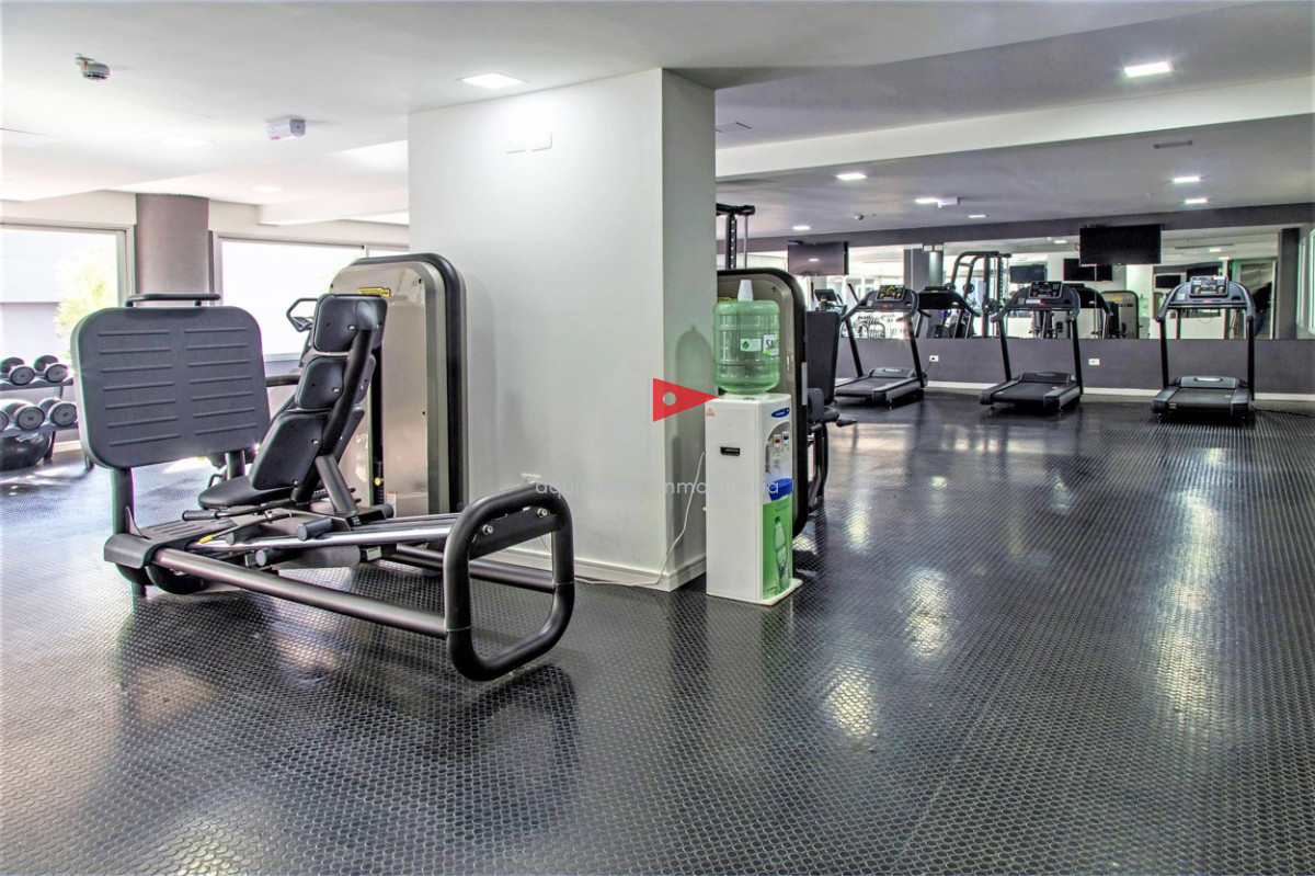 Apartamento ID.164 - Venta de gran apartamento de 3 dormitorios con parrillero propio en Playa Brava, Punta del Este