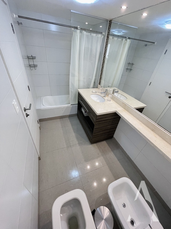 Apartamento ID.54 - Apartamento de 2 Dormitorios a Pocos Metros de Playa Brava, Punta del Este