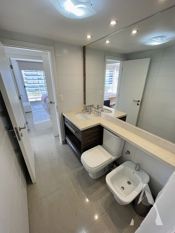 Apartamento ID.54 - Apartamento de 2 Dormitorios a Pocos Metros de Playa Brava, Punta del Este