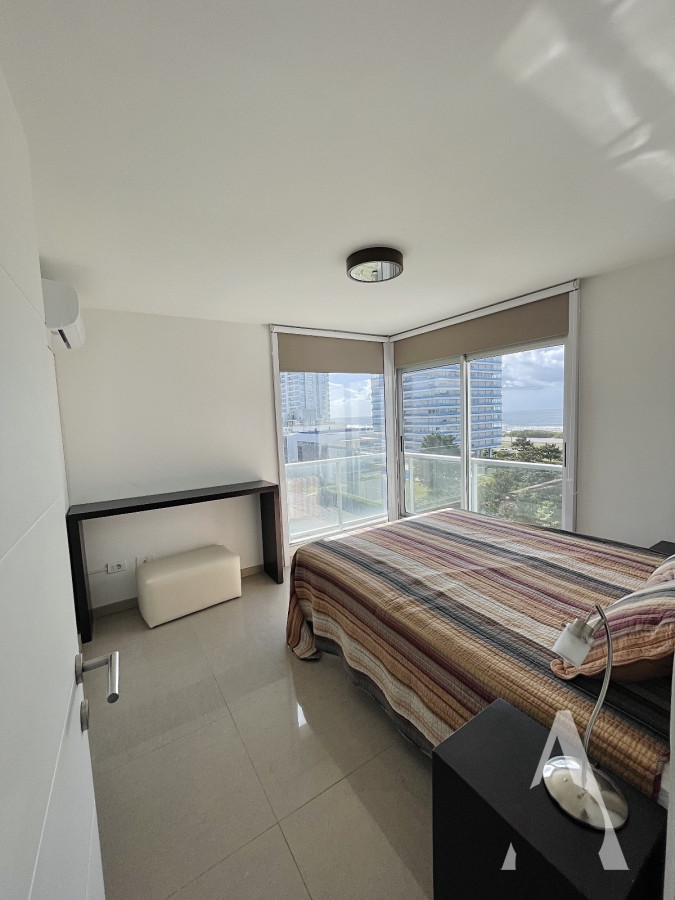Apartamento ID.54 - Apartamento de 2 Dormitorios a Pocos Metros de Playa Brava, Punta del Este