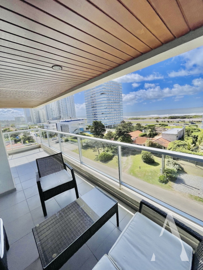 Apartamento ID.54 - Apartamento de 2 Dormitorios a Pocos Metros de Playa Brava, Punta del Este