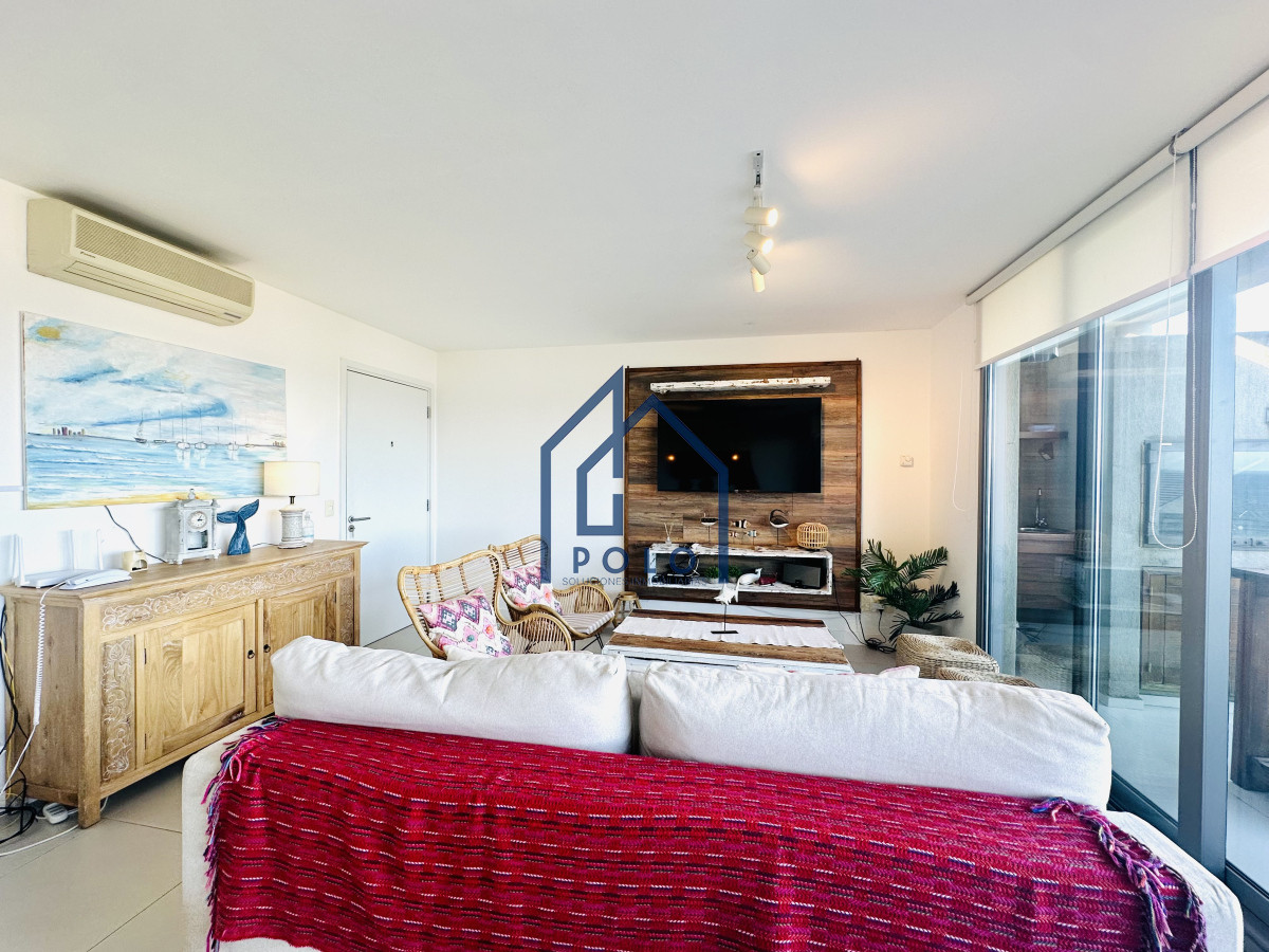 Apartamento ID.97 - Venta de Apartamento de 2 Dormitorios y Parrillero en la Loma de la Ballena en exclusivo complejo