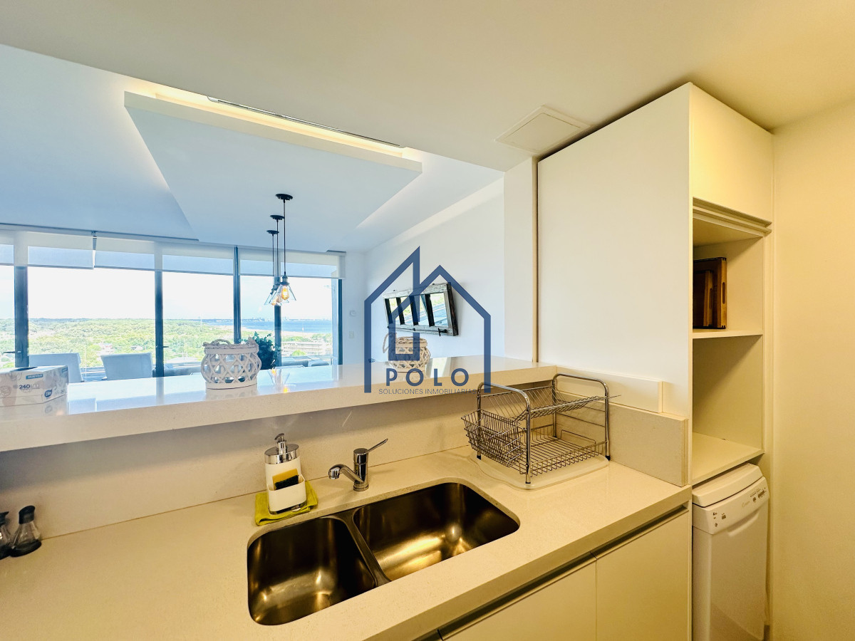 Apartamento ID.97 - Venta de Apartamento de 2 Dormitorios y Parrillero en la Loma de la Ballena en exclusivo complejo