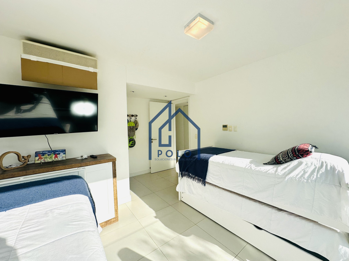 Apartamento ID.97 - Venta de Apartamento de 2 Dormitorios y Parrillero en la Loma de la Ballena en exclusivo complejo