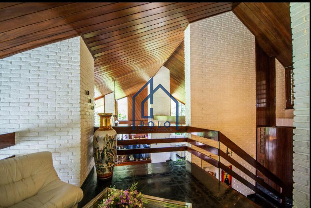 Casa ID.153 - Venta Excelente Casa de 4 Dormitorios en Playa Mansa, Ideal para vivir todo el año