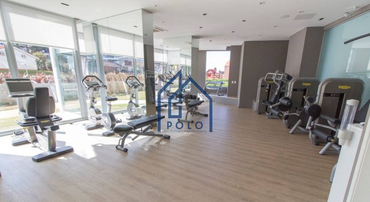 Apartamento ID.115 - Apartamento de 2 Dormitorios en Playa Brava con Vista al Mar - Venta