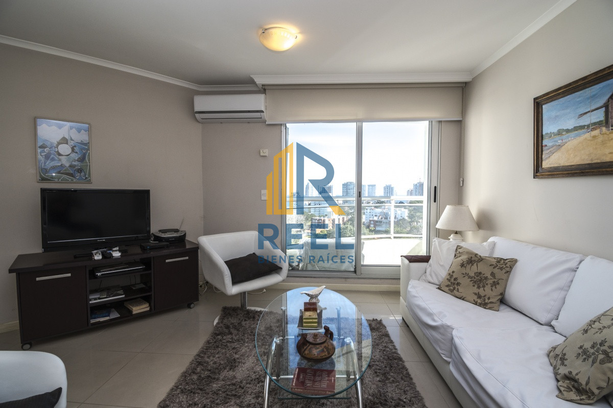 Apartamento ID.60 - Oportunidad Venta - Apartamento de 2 Dormitorios en Ocean Drive, Punta del Este