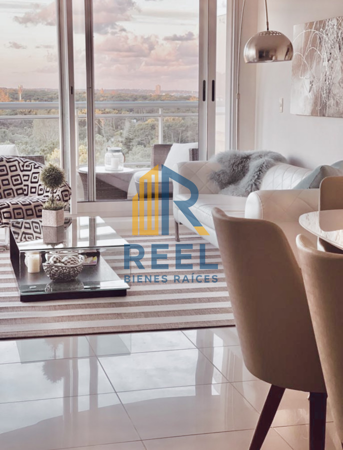 Apartamento ID.195 - Apartamento de 3 Dormitorios en Venta, Ocean Drive Punta del Este Piso 14