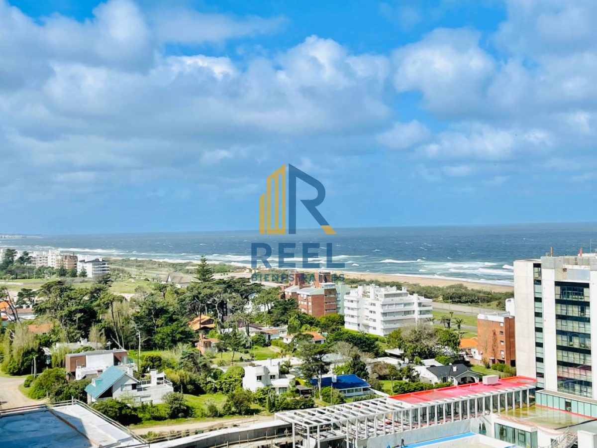 Apartamento ID.28 - Alquiler temporario y venta de apartamento en torre de playa Brava con dos dormitorios 