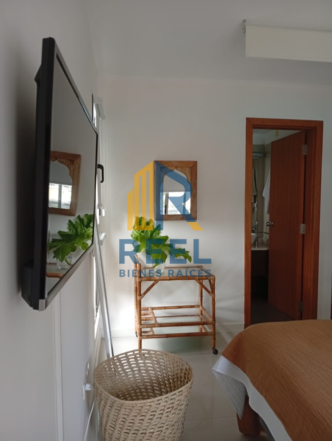 Apartamento ID.10 - Moderno Apartamento en Venta de 1 Dormitorio en playa brava, Punta del este 