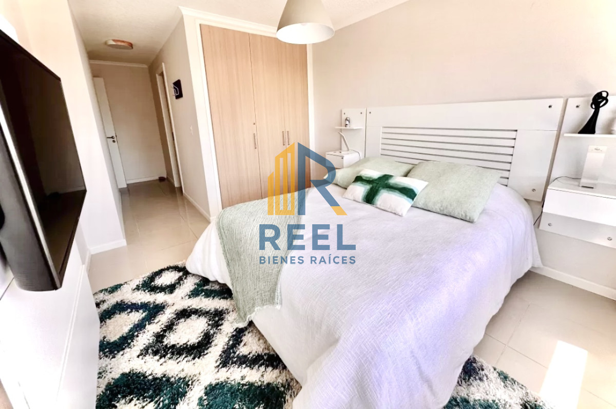 Apartamento ID.195 - Apartamento de 3 Dormitorios en Venta, Ocean Drive Punta del Este Piso 14