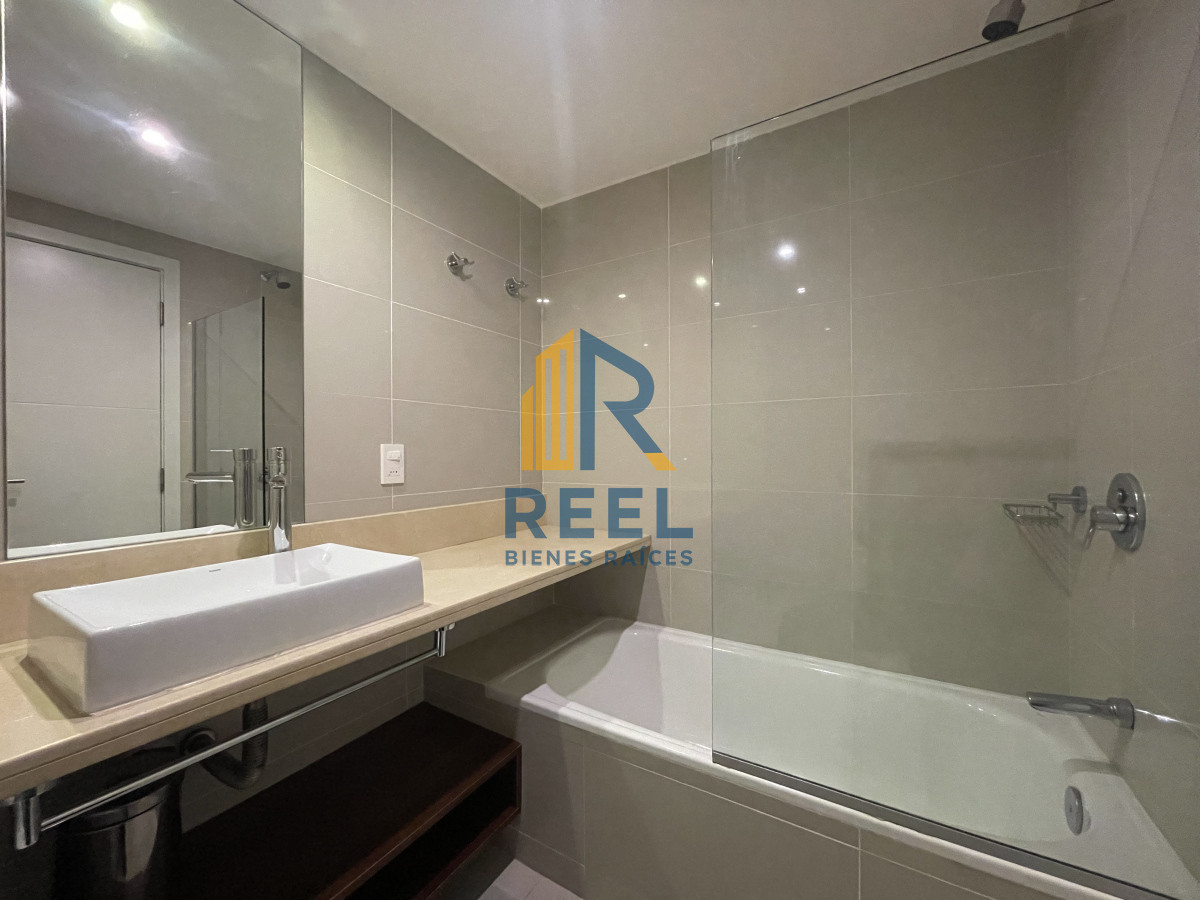 Apartamento ID.24 - Moderno Apartamento de dos Dormitorios sobre Roosevelt en Venta