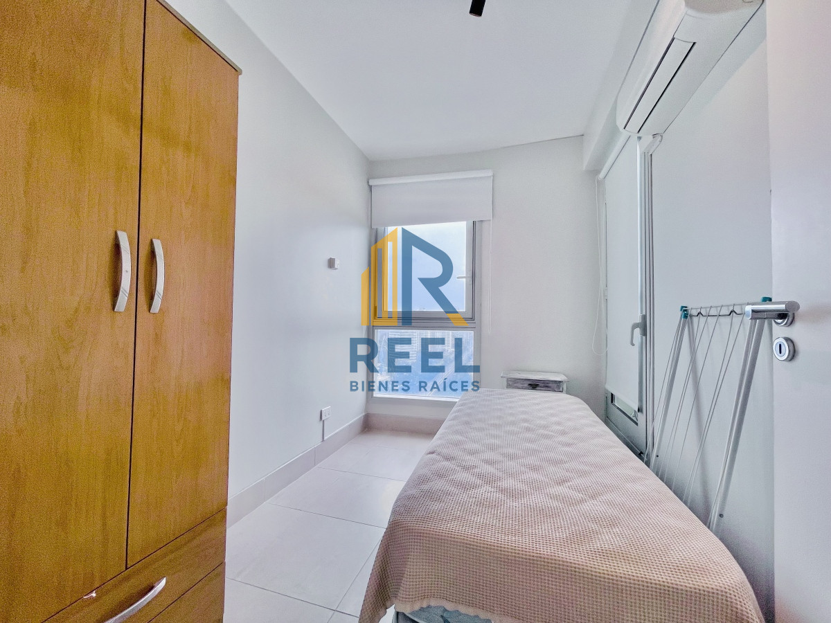 Apartamento ID.59 - Le Parc, Alquiler Temporal 2 dormitorios Primera linea Playa Brava. Punta del Este 