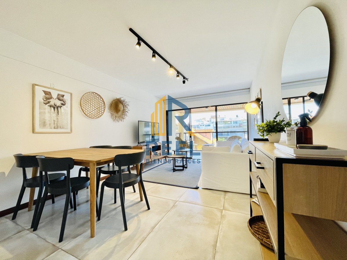 Apartamento ID.22 - Apartamento de 2 Dormitorios en playa El Emir, Punta del Este - Venta y Alquiler de Verano