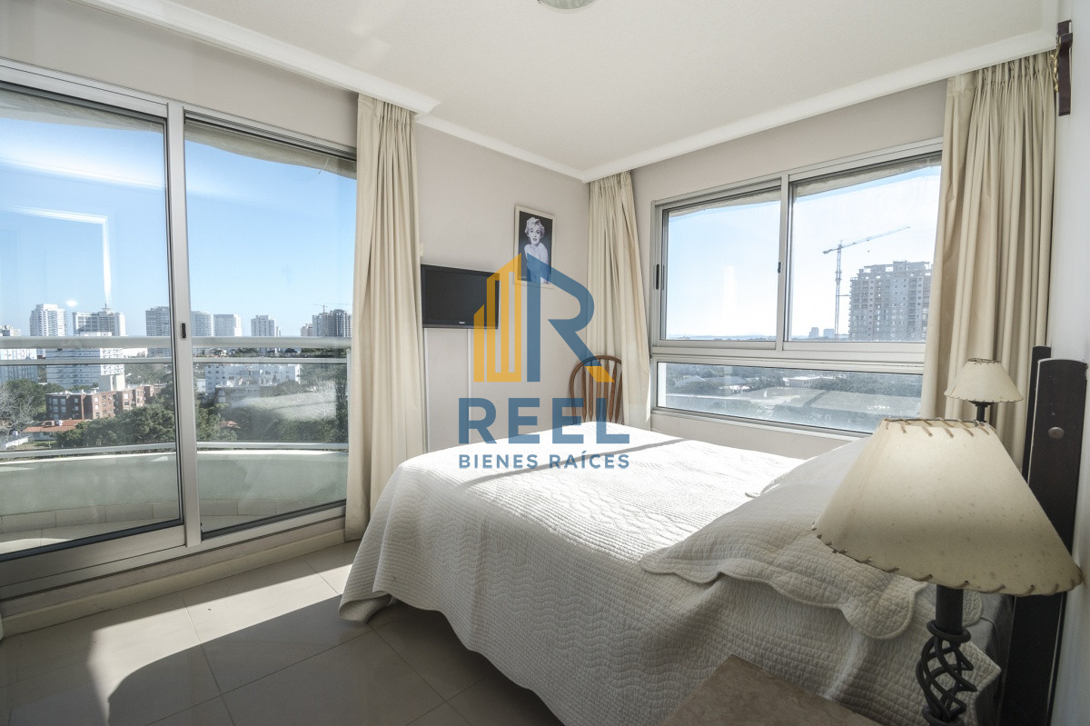 Apartamento ID.60 - Oportunidad Venta - Apartamento de 2 Dormitorios en Ocean Drive, Punta del Este