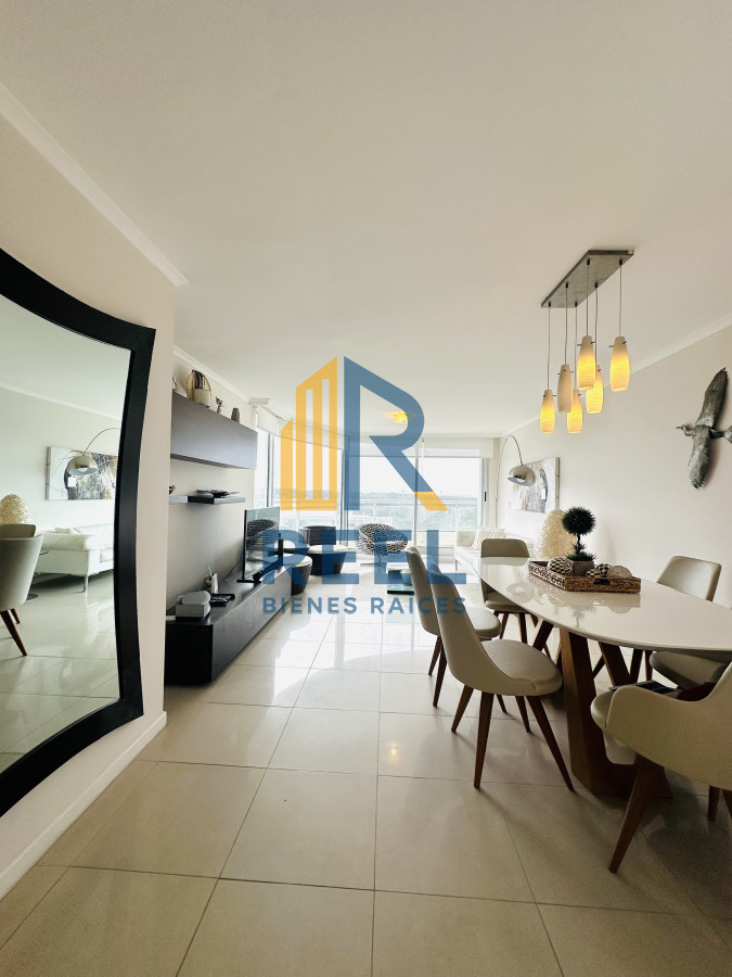 Apartamento ID.195 - Apartamento de 3 Dormitorios en Venta, Ocean Drive Punta del Este Piso 14