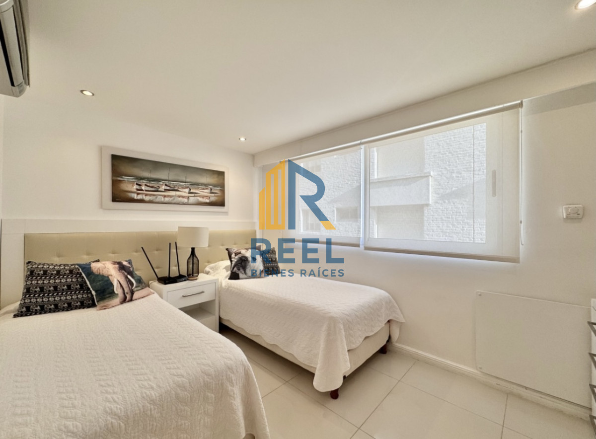 Apartamento ID.76 - Apartamento de 6 Dormitorios Frente al Puerto de Punta del Este
