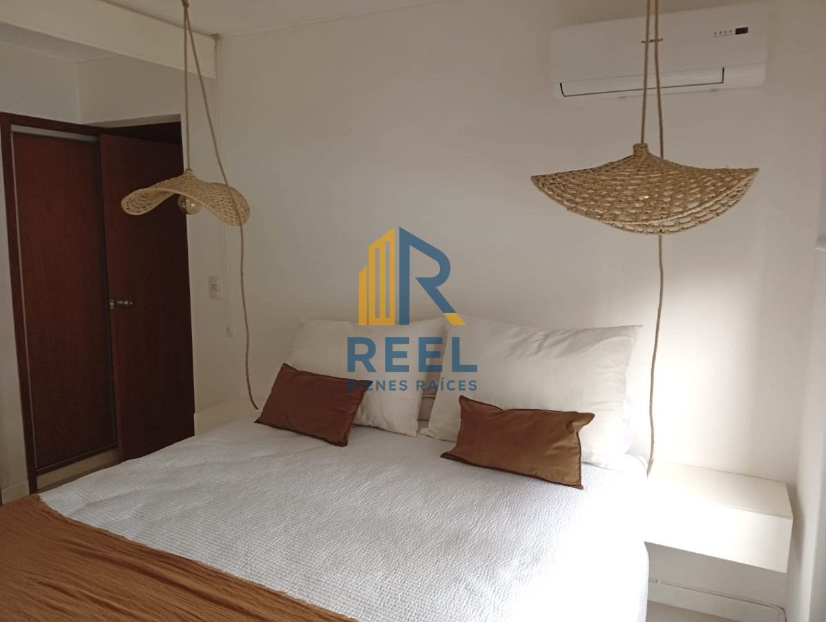 Apartamento ID.10 - Moderno Apartamento en Venta de 1 Dormitorio en playa brava, Punta del este 