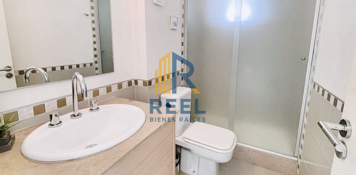 Apartamento ID.195 - Apartamento de 3 Dormitorios en Venta, Ocean Drive Punta del Este Piso 14