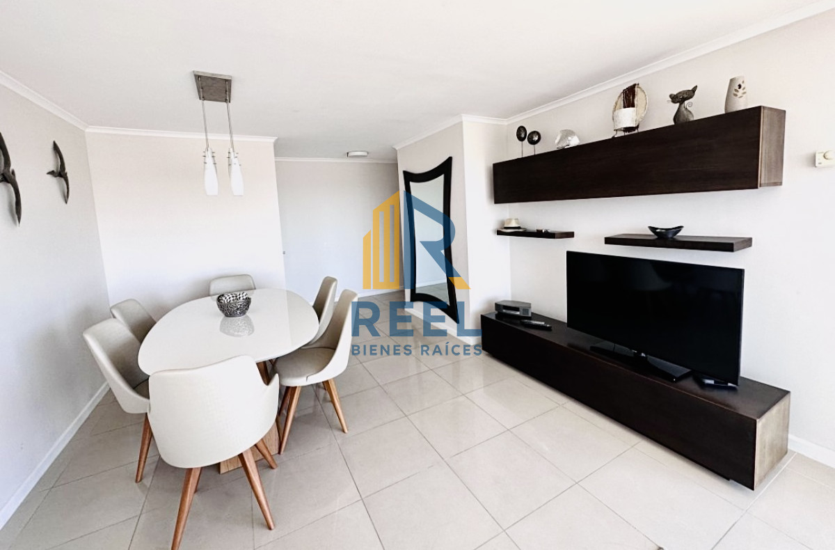 Apartamento ID.195 - Apartamento de 3 Dormitorios en Venta, Ocean Drive Punta del Este Piso 14