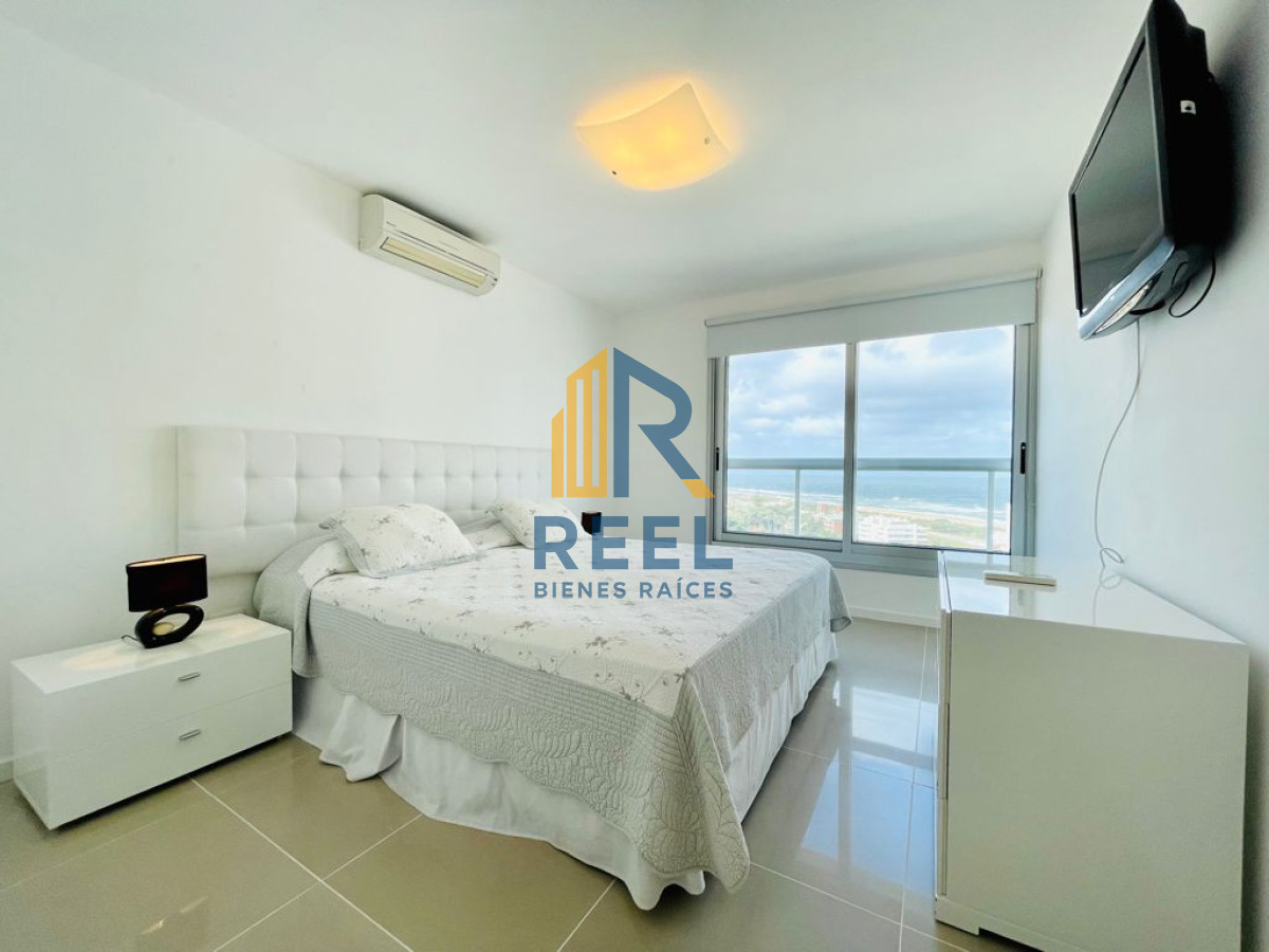 Apartamento ID.28 - Alquiler temporario y venta de apartamento en torre de playa Brava con dos dormitorios 
