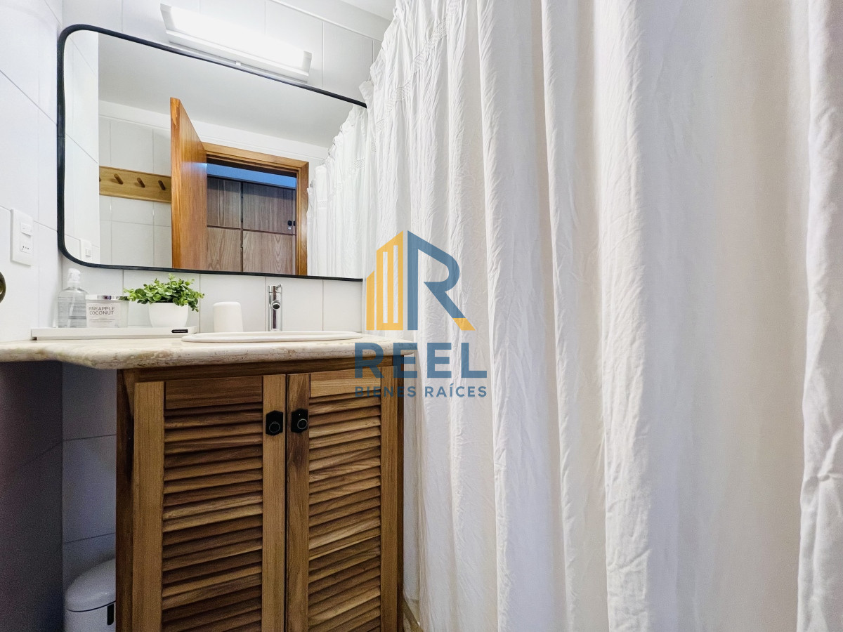 Apartamento ID.22 - Apartamento de 2 Dormitorios en playa El Emir, Punta del Este - Venta y Alquiler de Verano