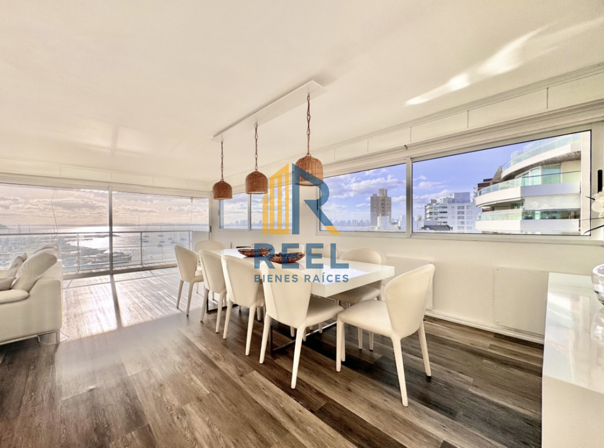 Apartamento ID.76 - Apartamento de 6 Dormitorios Frente al Puerto de Punta del Este