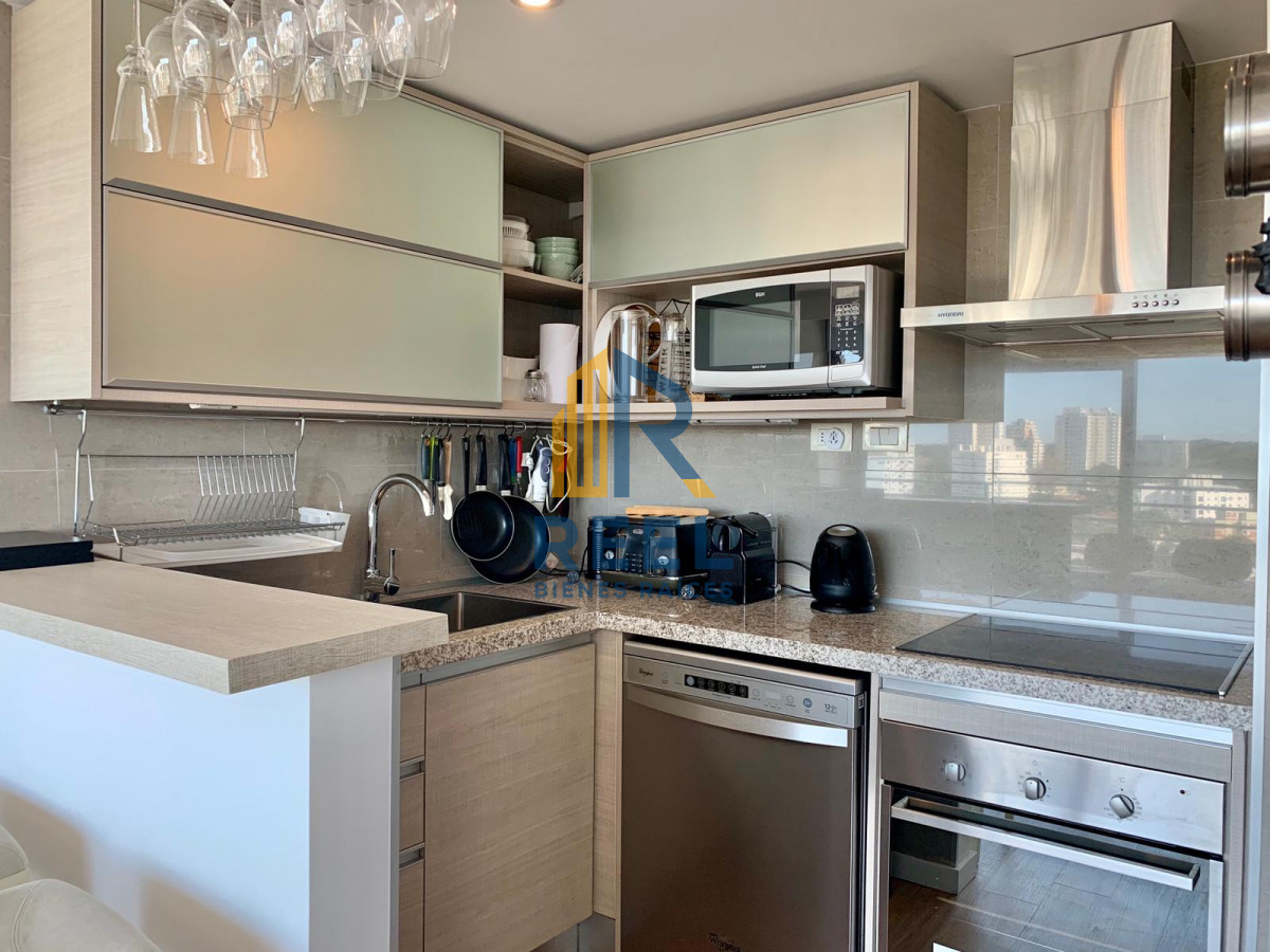 Apartamento ID.9 - Excelente Apartamento de 2 Dormitorios en Venta y Alquiler - Playa Mansa, Punta del Este