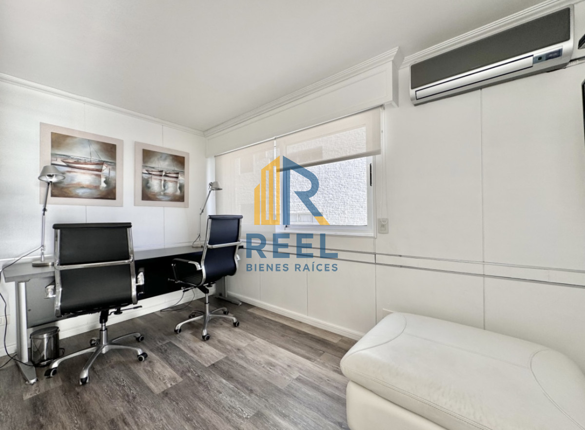 Apartamento ID.76 - Apartamento de 6 Dormitorios Frente al Puerto de Punta del Este