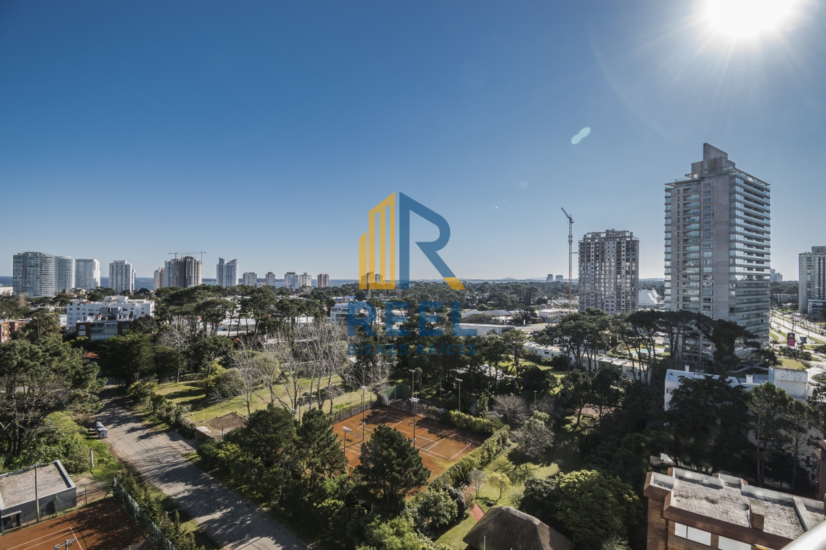 Apartamento ID.60 - Oportunidad Venta - Apartamento de 2 Dormitorios en Ocean Drive, Punta del Este