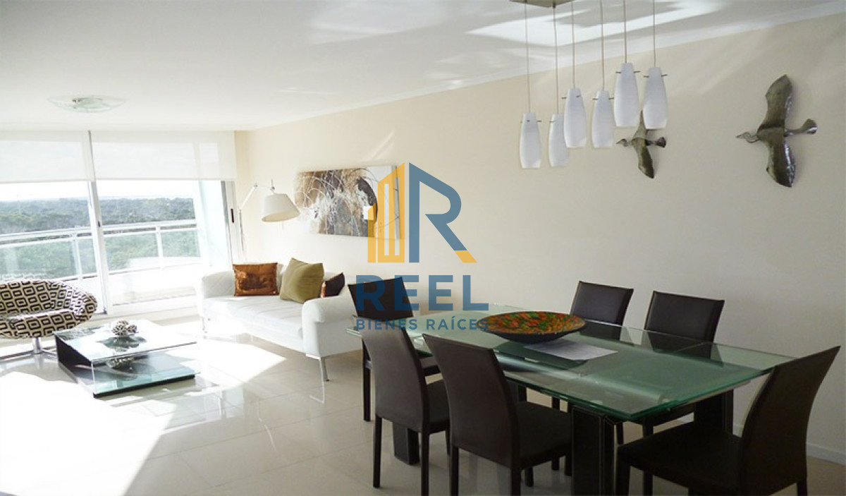 Apartamento ID.195 - Apartamento de 3 Dormitorios en Venta, Ocean Drive Punta del Este Piso 14