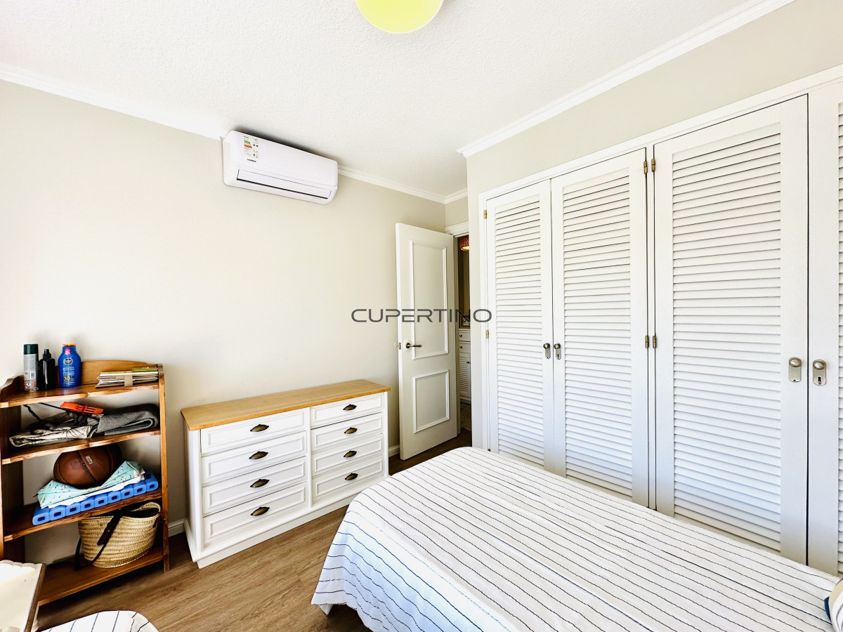 Apartamento ID.2524 - Venta de magnífico apartamento de 3 dormitorios más dependencia en Roosevelt, Punta del Este