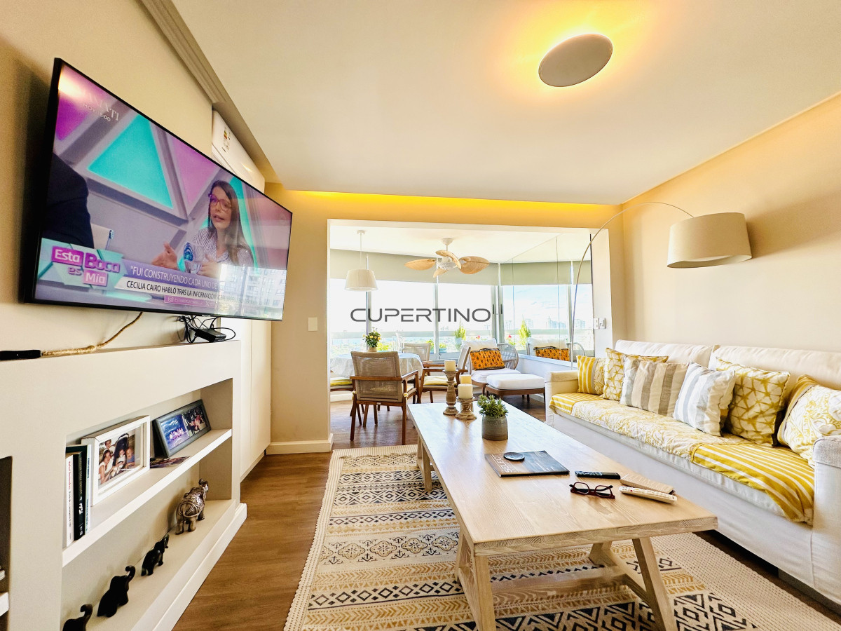 Apartamento ID.2524 - Venta de magnífico apartamento de 3 dormitorios más dependencia en Roosevelt, Punta del Este