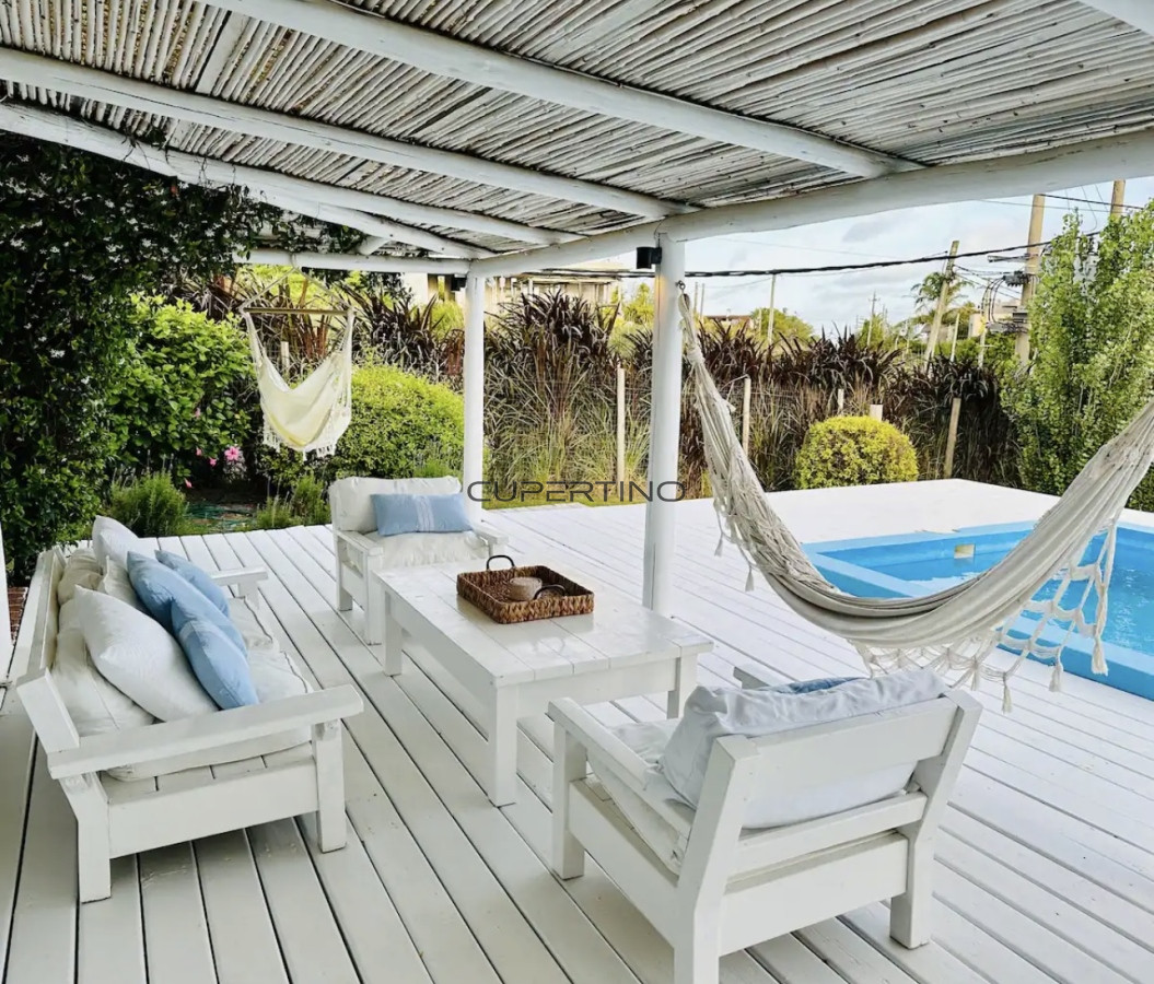 Excelente Casa de 3 Dormitorios y Piscina en El Chorro, Punta del Este — foto 14