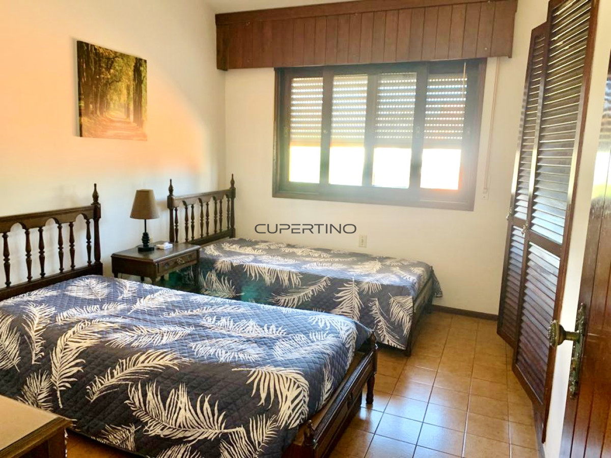 Casa cómoda y luminosa de 4 dormitorios en alquiler anual, zona Aidy Grill — foto 18