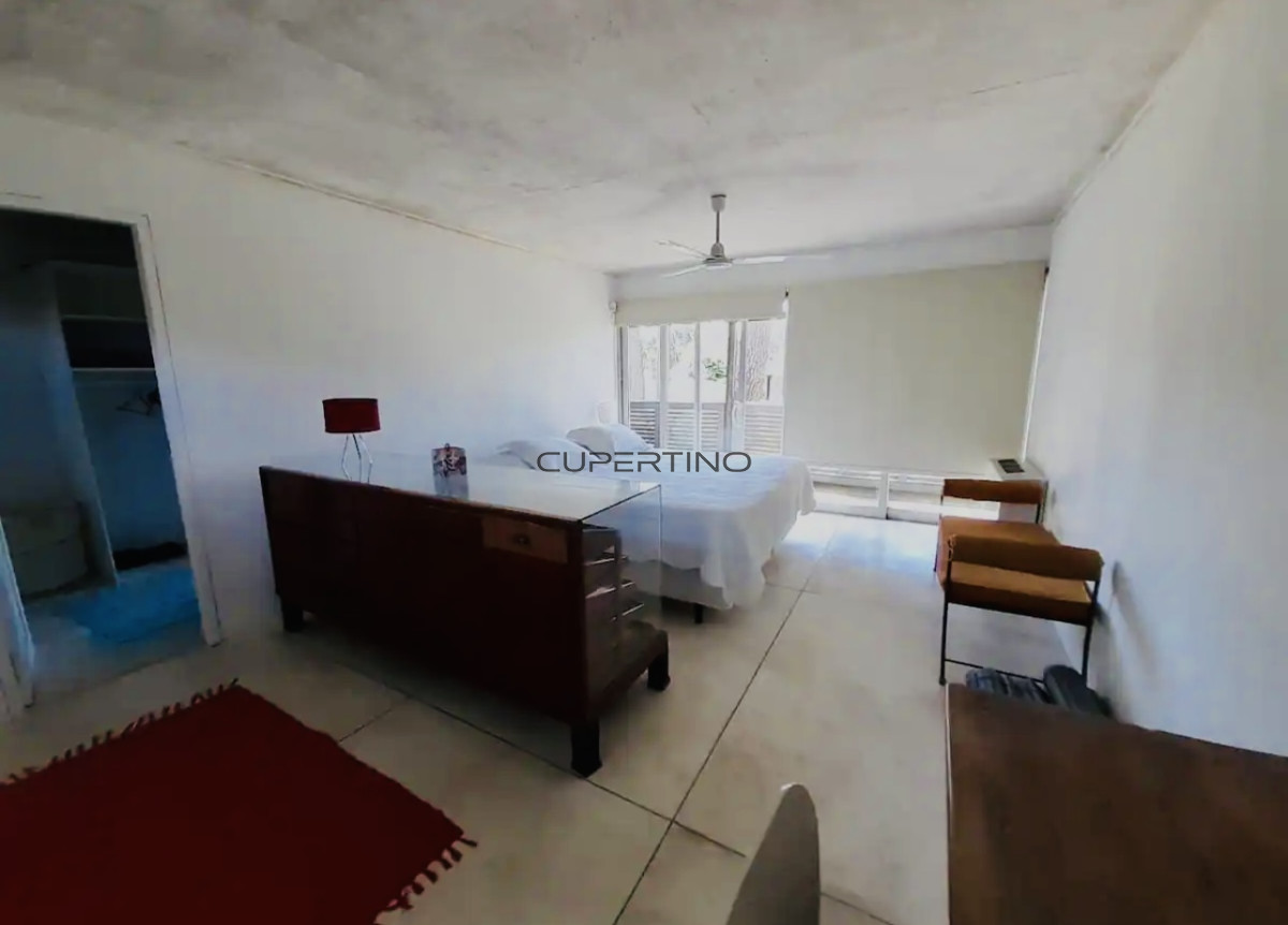 Moderna Casa de 4 Dormitorios y Piscina en Playa Mansa, Alquiler de Temporada — foto 18